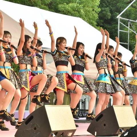 NMB48チームBII、美クビレ&美脚まぶしい衣装でTIF2019に登場…グループで一番フレッシュと自信! 画像