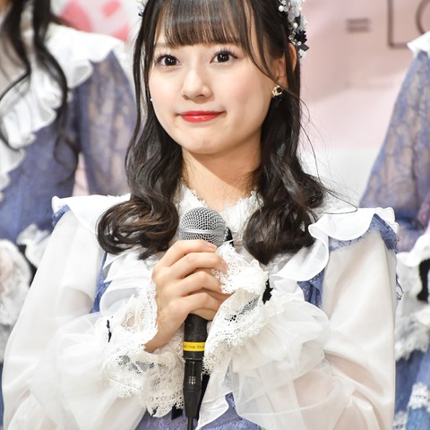 =LOVEの新センター齊藤なぎさ、オリコン1位に歓喜&指原からのアドバイスを明かす 画像