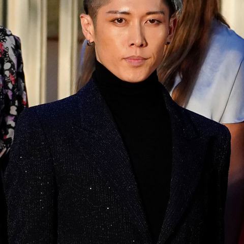 MIYAVI、全身タトゥーを後悔… 松本人志も「習字へたくそのヤツみたい」 画像
