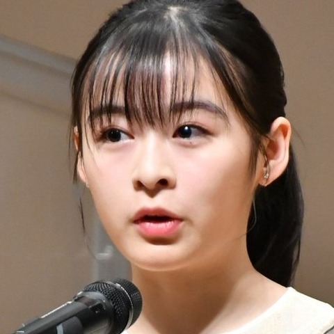 森七菜、サーモンの刺身をサクごと爆食い！ネット驚き「前世ヒグマ」 画像