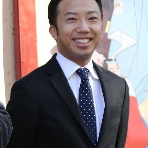 市川猿之助、小学生でお年玉30万円！？料亭デビューで舞妓と遊ぶ 画像