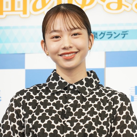 カレンダーをリリースの新田あゆな、初の取材会は「ガチガチでした」 画像
