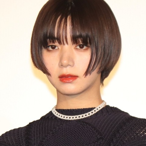 池田エライザ、『ゴチ』制服姿に赤面!「久しぶりなので恥ずかしい」 画像