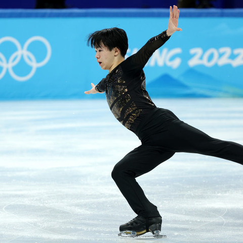 鍵山優真18歳、初めての五輪で躍動!個人1位でフィギュア団体初のメダルに急加速! 画像