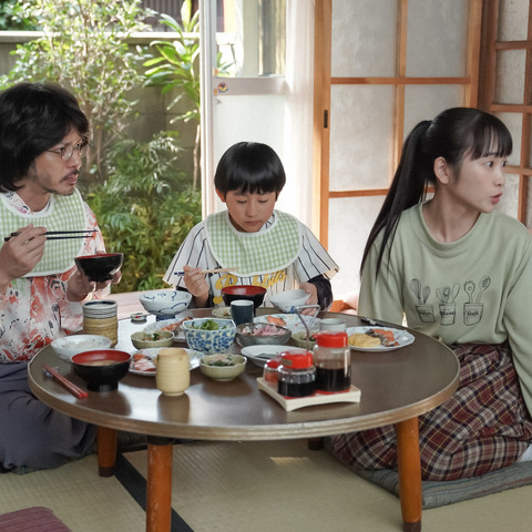 川栄李奈、明日から『カムカムエヴリバディ』に登場 ひなたは高校3年生 無愛想な男と最悪の出会い? 画像