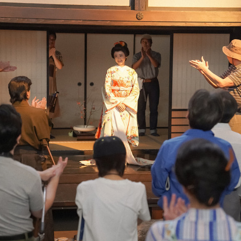 ひなた、時代劇女優すみれと対面!映画村での出会いが人生変える?……明日の『カムカム』第76話 画像