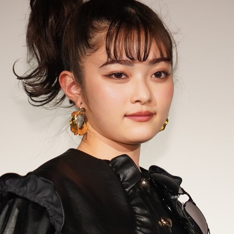 「選挙カー見たら追いかけちゃう」井上咲楽、ガチの選挙マニア!衆院選は50ヵ所の演説を見学! 画像