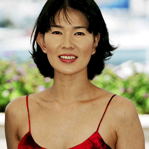 女優・清水美沙、「夫はFBIだった」友達も作れない極秘生活の全貌! 画像