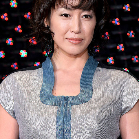 高島礼子、猫中心の生活告白!「リビングが彼らの部屋で、私はキッチンに暮らしてます」 画像