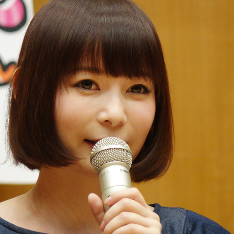 中川翔子、900万のベンツを本気の即買い!「ギザキュンですね!」 画像