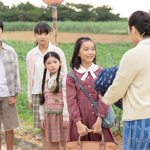 暢子10歳、ふるさと沖縄を離れて東京へ!家族との別れの時が…明日の『ちむどんどん』第10話 画像