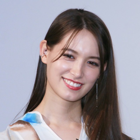 トラウデン直美&井桁弘恵、10年の思いを激白し号泣 画像