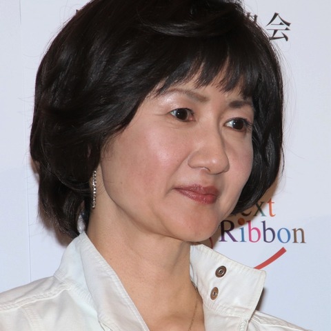 女優・古村比呂、子宮頸がんから10年…現在の経過状況「奏効」について語る 画像
