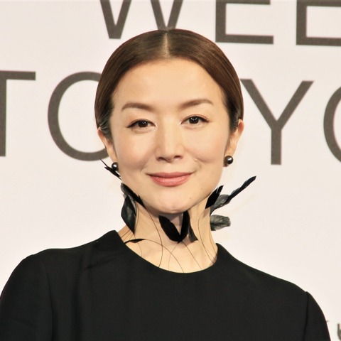鈴木京香、新しいことへの挑戦「悩んだらまずYES」 画像