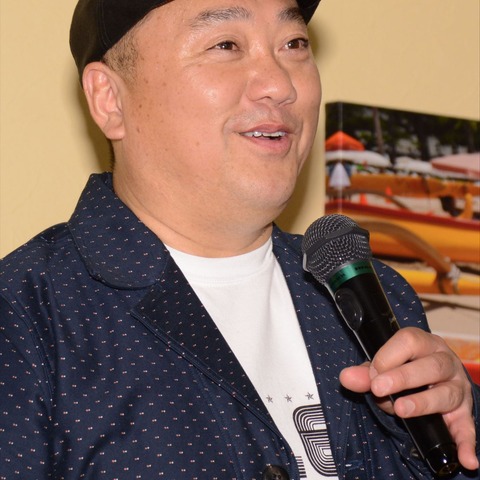 山本圭壱、結婚報告時の周囲の反応明かす! 画像