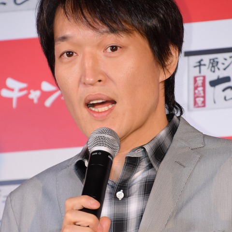 千原ジュニア、意外な悩み 息子から「ジュニアさん」と呼ばれている 画像