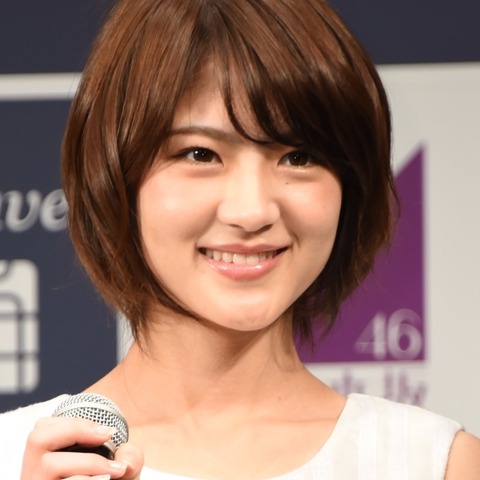 若月佑美、橋本環奈に憧れて車の免許取得!毎年一緒にイチゴ狩りも 画像