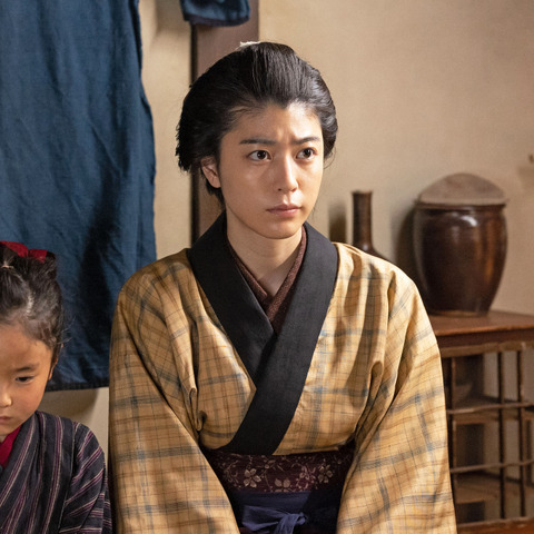 上京した万太郎に災難?“えい”成海璃子登場『らんまん』第27話 画像