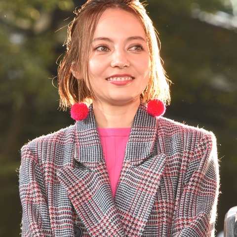 ベッキー、全盛時は「毎日、太陽より先に起きていた」!家の「玄関開けたらベッキー」 画像