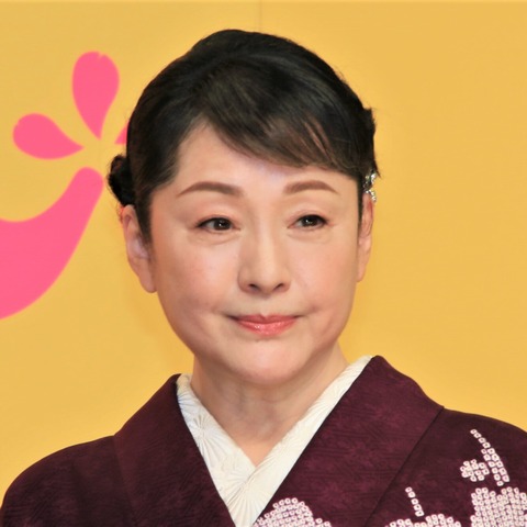 松坂慶子、三山ひろしから教わって「けん玉」にハマる 神木隆之介も証言「むちゃちくゃお上手」 画像