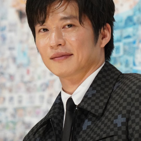 田中圭、夫婦の話は恥ずかしい!?大量の汗「テレビの前で嫁の話アカンすわ」 画像