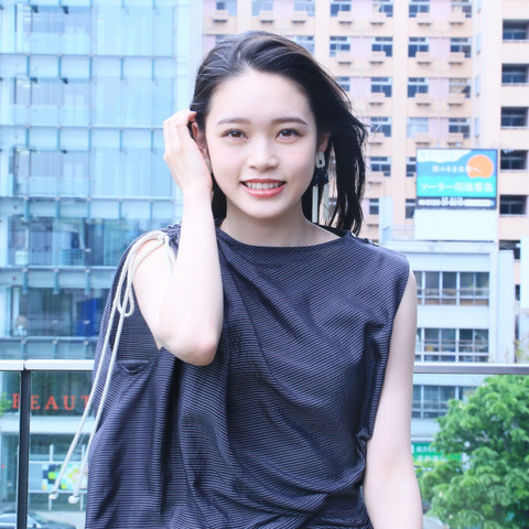 髙石あかりはツッコミどころ満載!平祐奈が暴露 画像