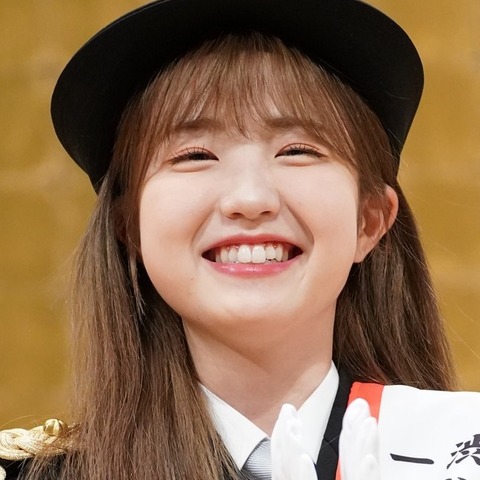 AKB48・本田仁美、始球式の舞台裏を公開！最後にサプライズも 画像