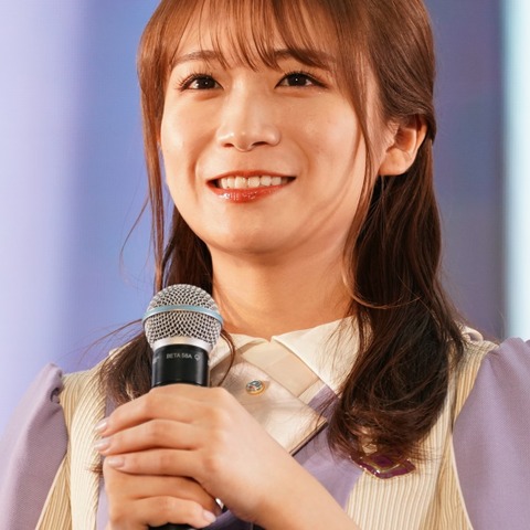 秋元真夏、生まれ変わるなら?「お金持ちの犬になりたい」 画像