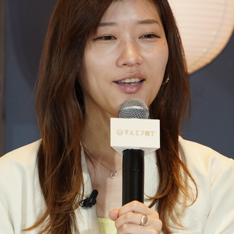 ヒコロヒー、秋元真夏の理想のタイプにツッコミ「実はめちゃくちゃ経験あるんじゃ!?」 画像