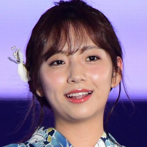 新内眞衣、秋元真夏のナゾの行動を暴露 家にあげてくれない!? 画像