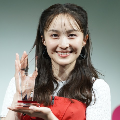 百田夏菜子、玉井詩織の号泣現場を目撃「私は人を叩くために芸能界に入ったわけじゃない!」 画像
