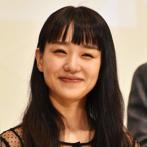 奈緒、芸能界デビューの経緯を語る 最初は浴衣のモデルから… 画像