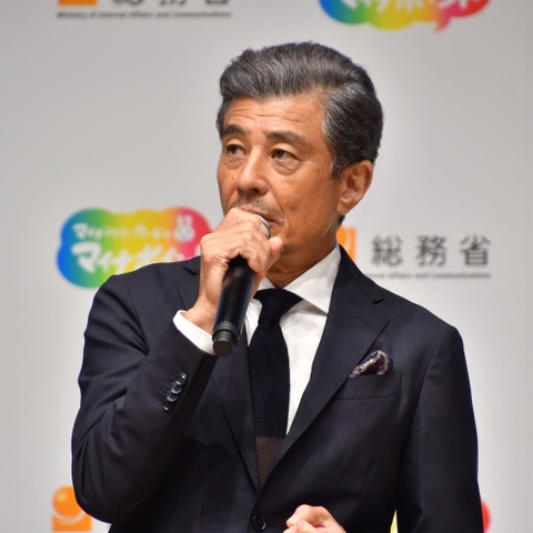 舘ひろし、クールなイメージに縛られた過去　転機となった作品明かす 画像
