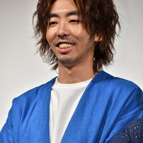 柄本時生、歩いていても職質される「何持ってますか?」 画像