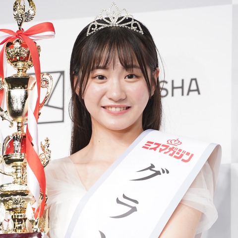 16歳の永岡ゆきねが「ミスマガジン2025グランプリ」、水着撮影は「楽しい気持ちの方が大きかった」 画像