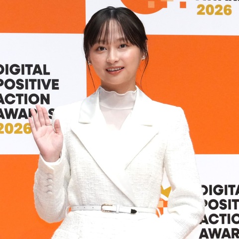 影山優佳、自身の家庭のSNSルールを明かす「中1でスマホを初めて買ったときに…」 画像