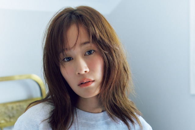 前田敦子「ラスト写真集」が6.1万部突破！“過去最大露出”の舞台裏&未公開カットも解禁 画像