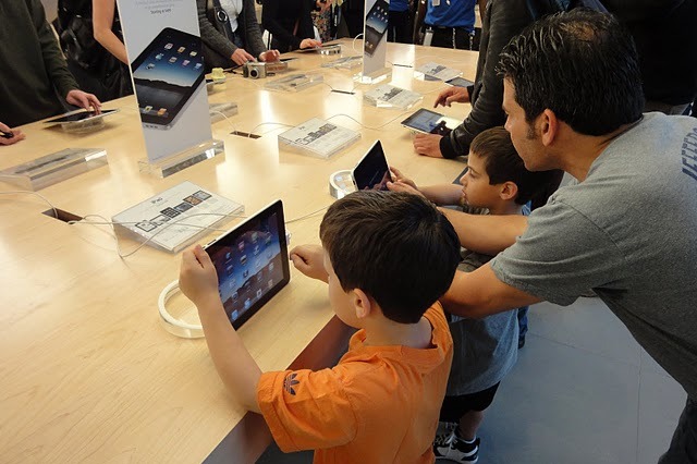 【フォトレポート】iPad、米国で販売スタート（店内編） 画像