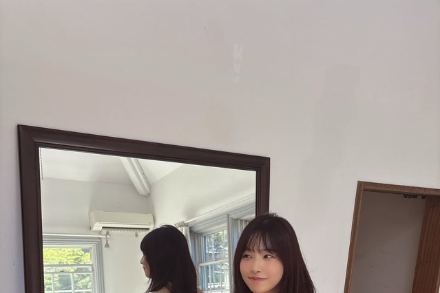 元STU48・沖侑果、純白レースのランジェリー姿でくびれ＆美バスト披露！「FRIDAY」オフショット公開 画像