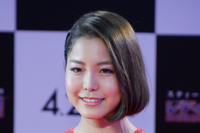 髙梨沙羅選手、エスコンで始球式「5度目になるんですが、届くことができなくて悔しい」 画像