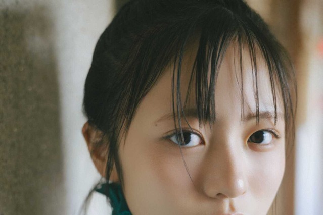 美しさに思わず目を奪われる！日向坂46・正源司陽子が表紙・巻頭に登場！ 画像