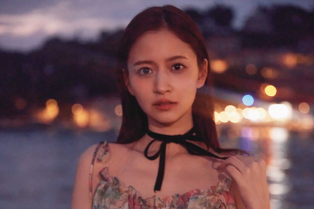 乃木坂46・金川紗耶の1st写真集『好きのグラデーション』4種の裏表紙を公開！ 画像