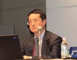 [WIRELESS JAPAN 2003]4Gでは端末同士が直接通信する？各社とも2010年を視野に 画像