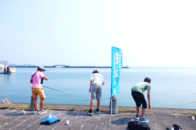 琵琶湖のアユを天ぷらや煮物で堪能！滋賀・長浜で魚まつり開催 画像
