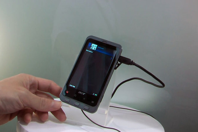 【COMPUTEX TAIPEI 2010（Vol.8）】台湾エイサー、HDMI対応のAndroidスマートフォン 画像