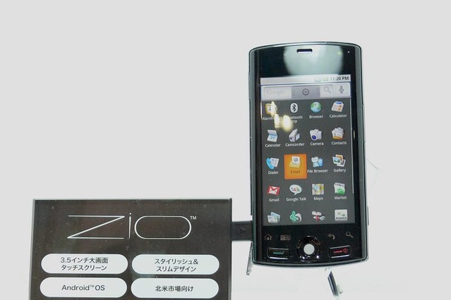 【Wireless Japan 2010（Vol.10）】京セラ初のAndroid搭載スマートフォン！ ただし北米版 画像