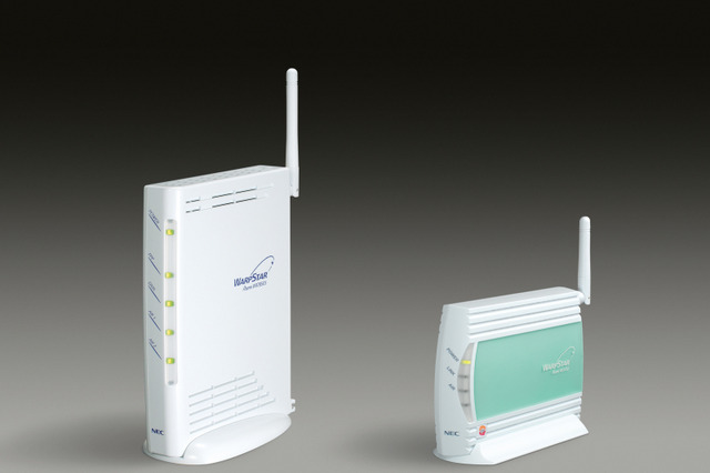 NEC、1台でネットワーク家電製品を4台まで接続可能な無線LAN子機を発売 画像