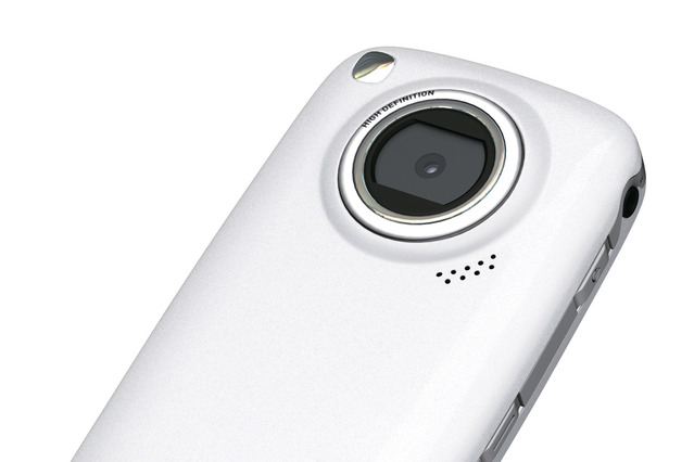 内蔵ソフトでwebへのアップロードが容易なポケットHDビデオカメラ 画像