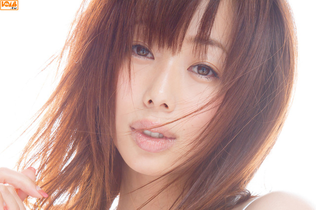 マシュマロボディ復活！井上和香が6年ぶりの写真集！ 画像