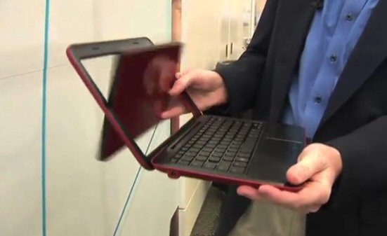 液晶の回転がユニーク！「Dell Inspiron Duo tablet」がIDFでお披露目 画像